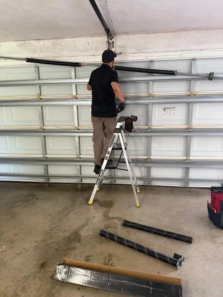 Garage door repair work, gallery photo 7